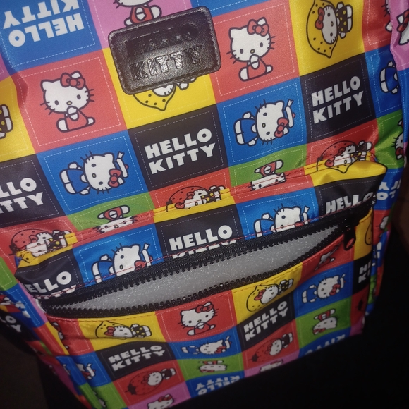 Hello Kitty Colorful Backpack - Picture 3 of 5